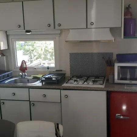 Camping Mobil Domaine De La Pinede