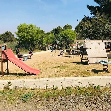 Camping Mobil Domaine De La Pinede